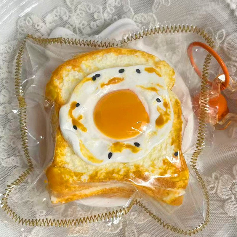 0004.トースト型スクイーズ　リアルな食べ物デザイン　癒し＆ストレス解消