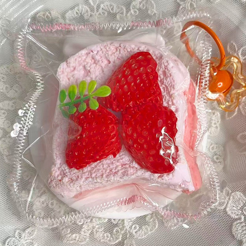 0004.トースト型スクイーズ　リアルな食べ物デザイン　癒し＆ストレス解消